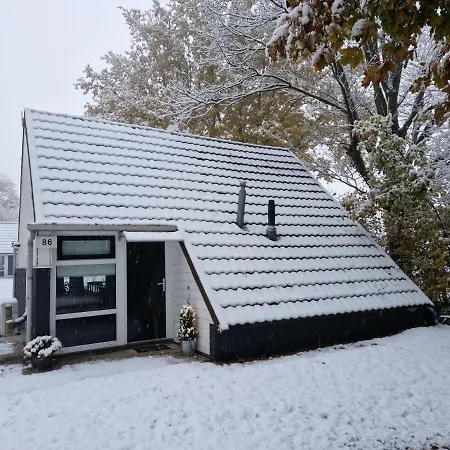 Huuske 086 Chalet Simpelveld